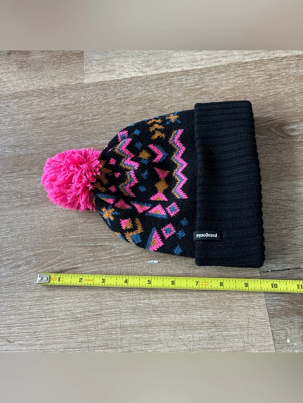 Patagonia Beanie Hat Cap Youth Pink Black Powder Town Pom Ski Ribbed Knit